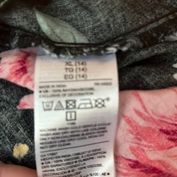 𝅺old navy girl floral tank top dress size Xl (14). - Picture 6 of 7